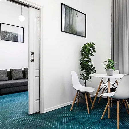 Aparthotel 27rooms Czapskich Great Location, Old Town