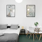 27rooms Czapskich Great Location, Old Town