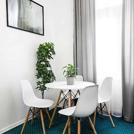 아파트호텔 27rooms Czapskich Great Location, Old Town