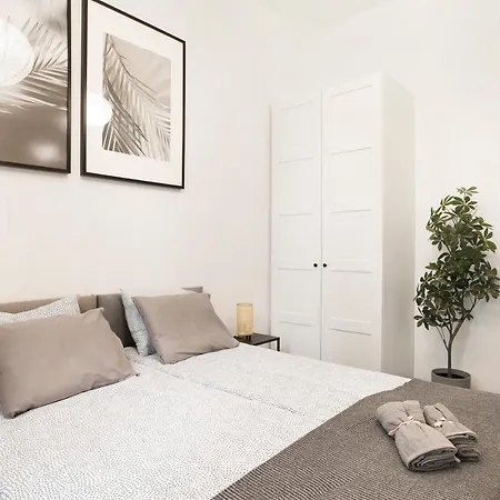 27rooms Czapskich Great Location, Old Town 3* Kraków